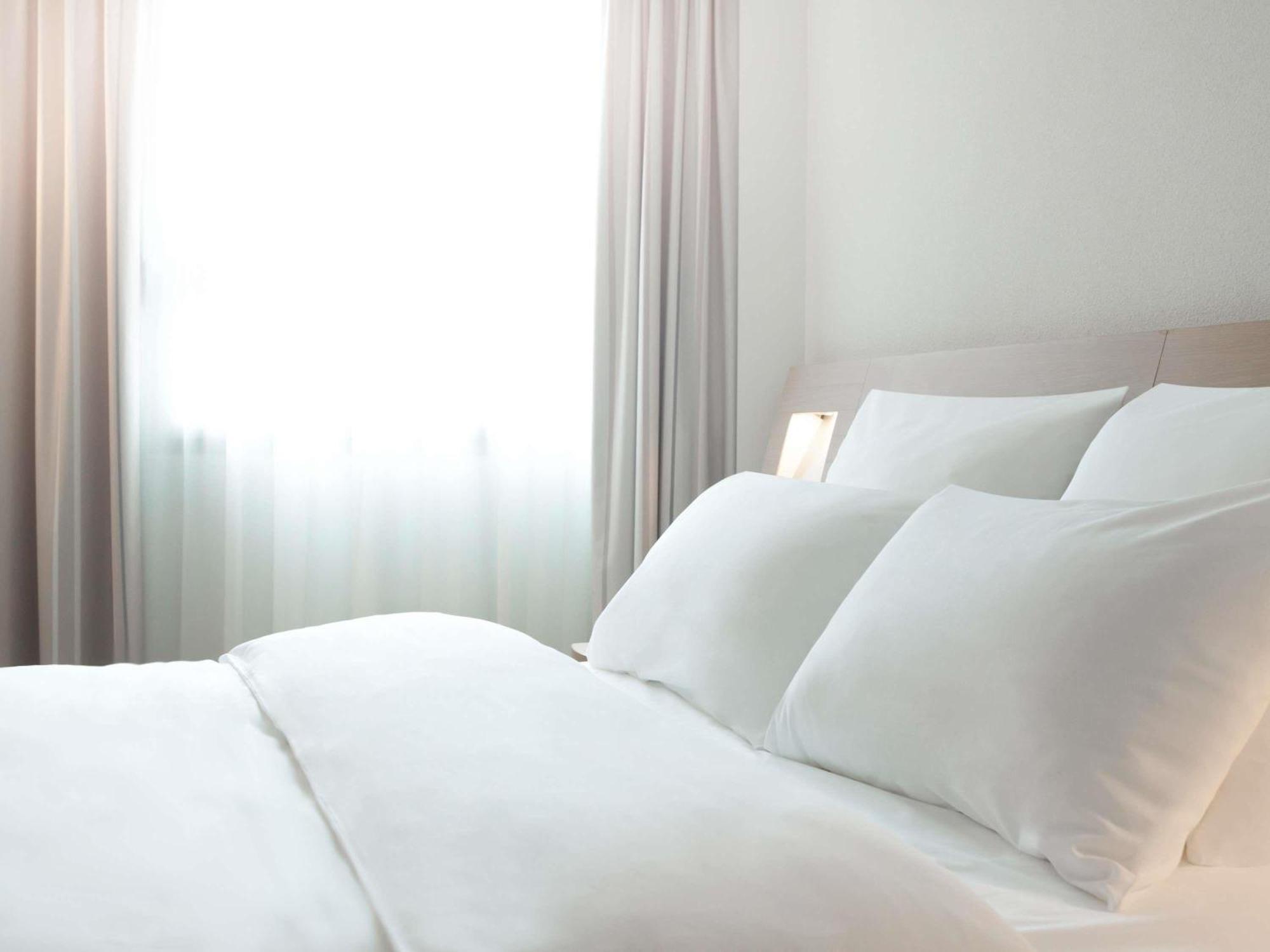 Novotel Milton Keynes Esterno foto